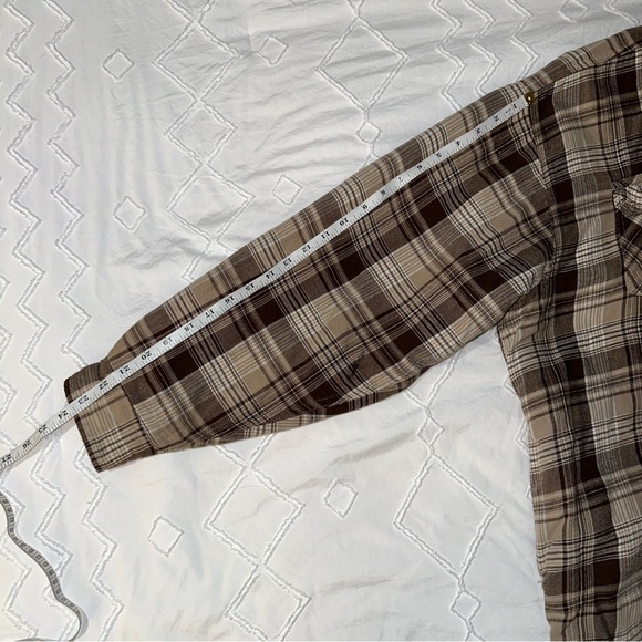 Wrangler | Quilted Lined Flannel Plaid Shirt Jacket Shacket Distressed Button Up - Picture 14 of 15